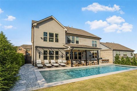 Homes For Sale - 3820 Mabry Ridge Drive<br/> Buford, GA 30518