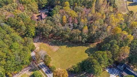 A home in Douglasville