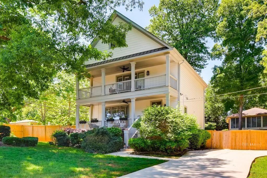 2009 Delphine Drive