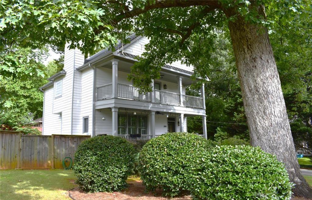 2009 Delphine Drive