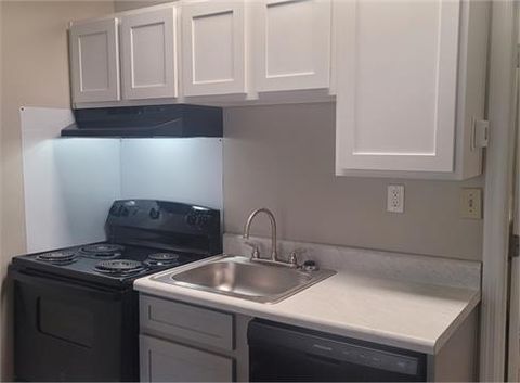 Apartment For Rent - 2354 Pine Cove Circle #F02<br/> Gainesville, GA 30504