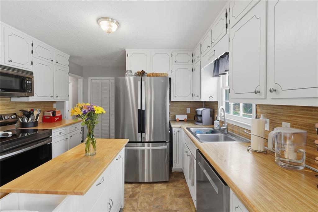 536 Valley View Drive