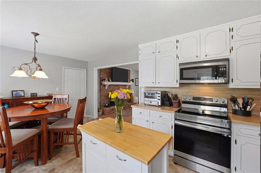 536 Valley View Drive