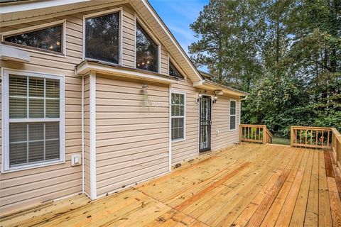 A home in Ellenwood