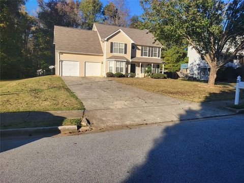 A home in Ellenwood