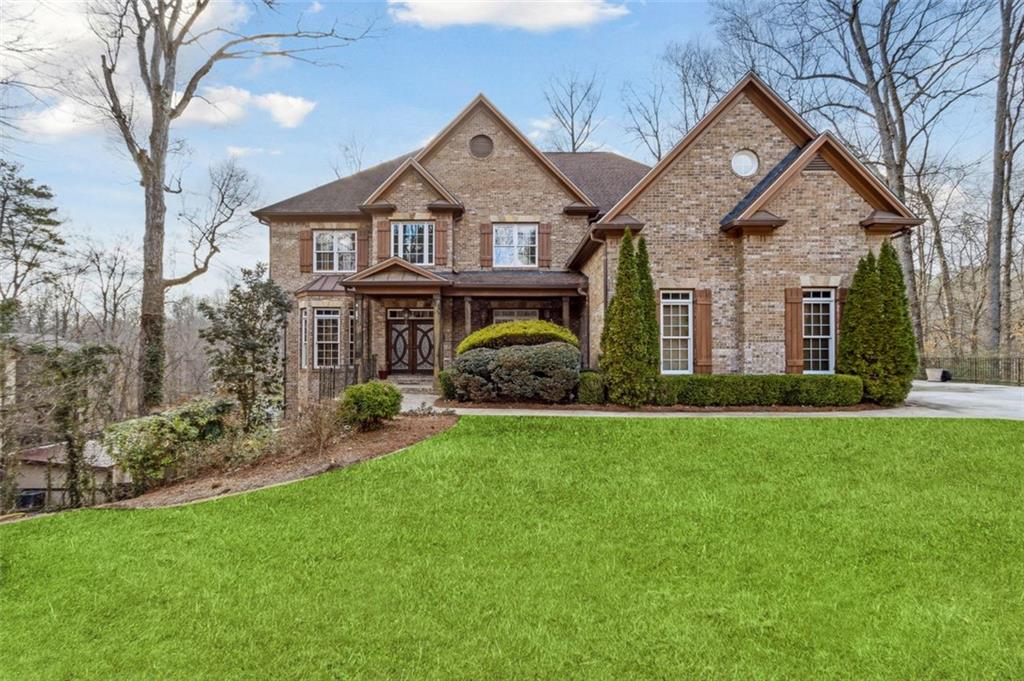 2353 HABERSHAM Drive SW