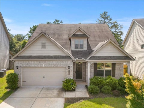 Homes For Sale - 275 Broadmoor Drive<br/> Braselton, GA 30517
