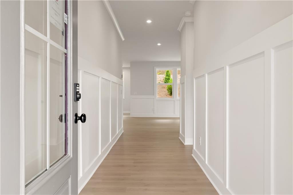715 Crossroad Court