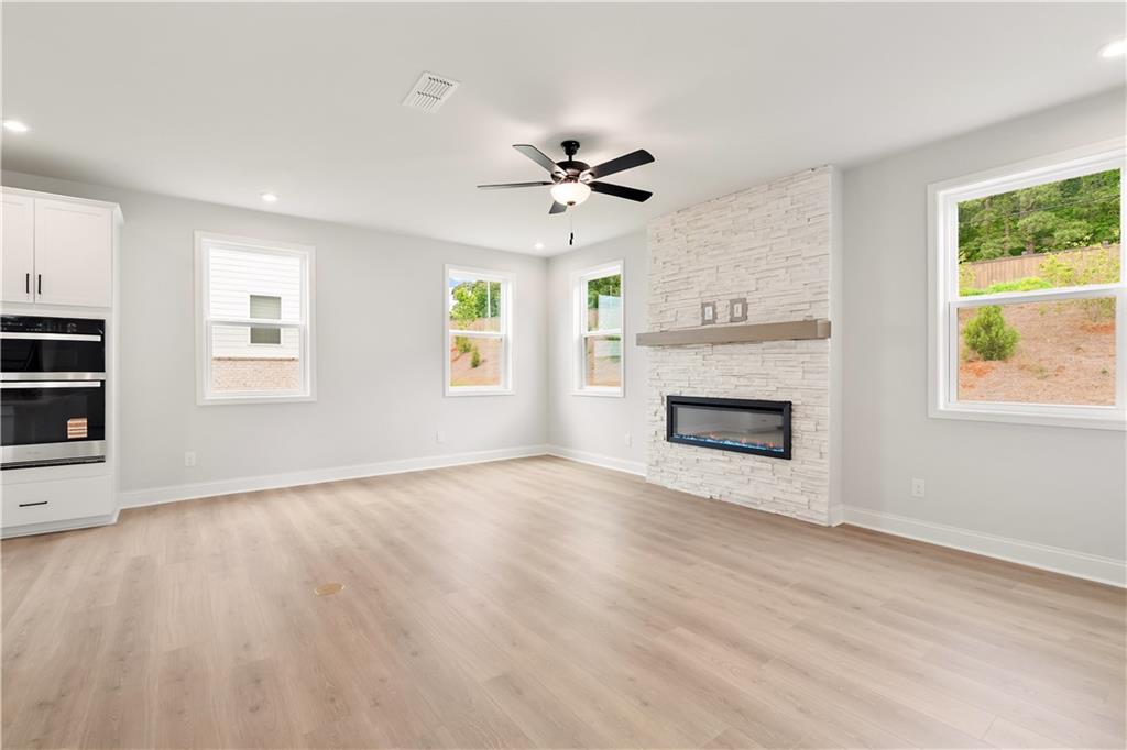 715 Crossroad Court