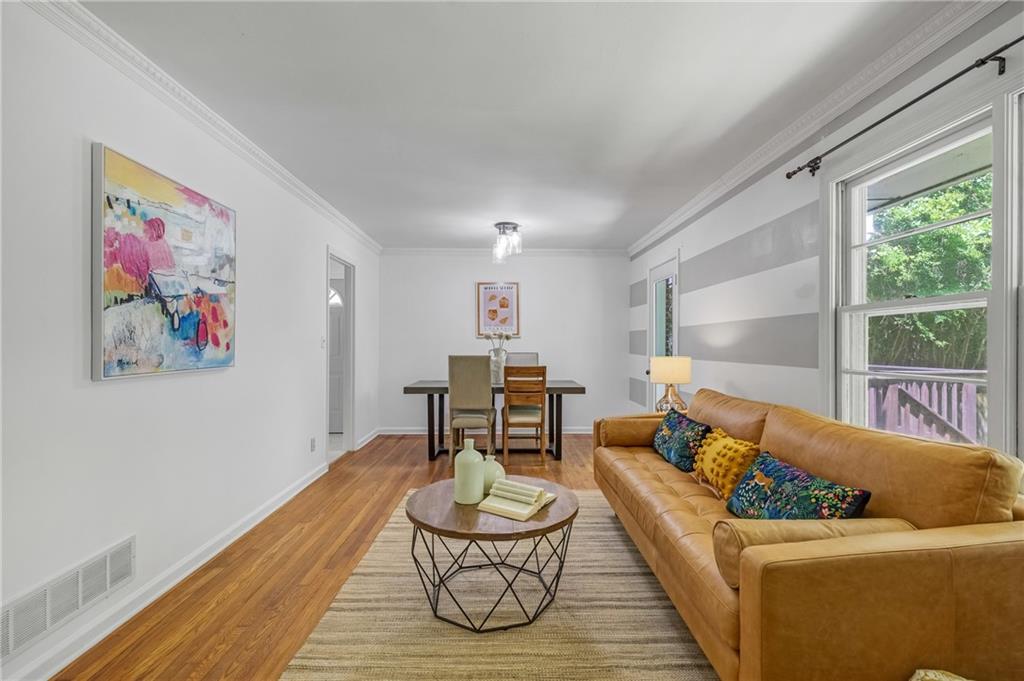 2544 W Laurel Ridge Drive