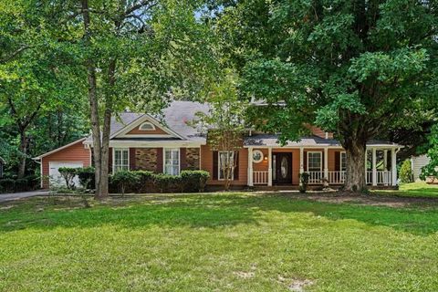 Homes For Sale - 10035 Point View Drive<br/> Clayton County, Jonesboro, GA 30238
