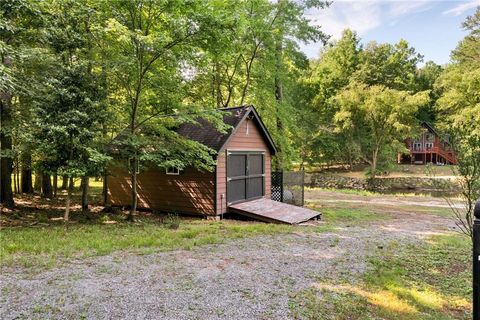 A home in Ellijay