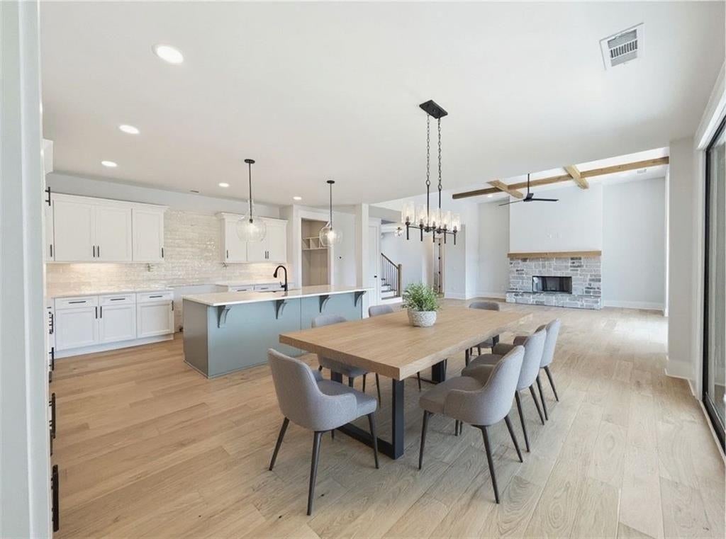 141 Palisade Drive