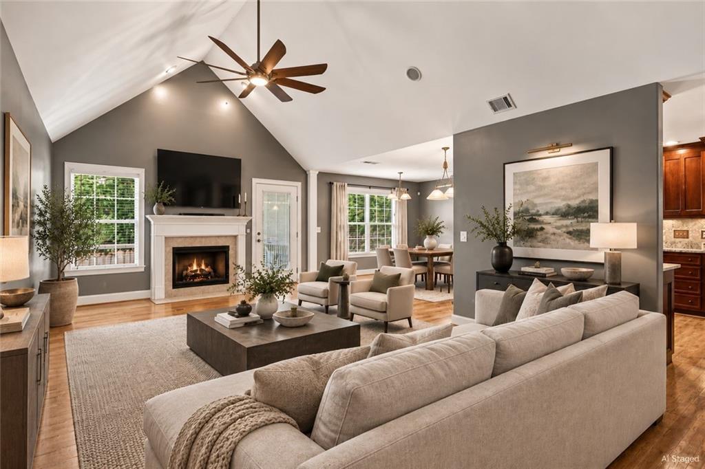 108 Thornwood Drive SW
