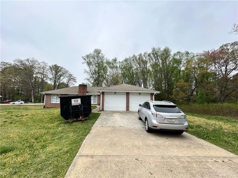 1999 North Road Snellville GA 30078