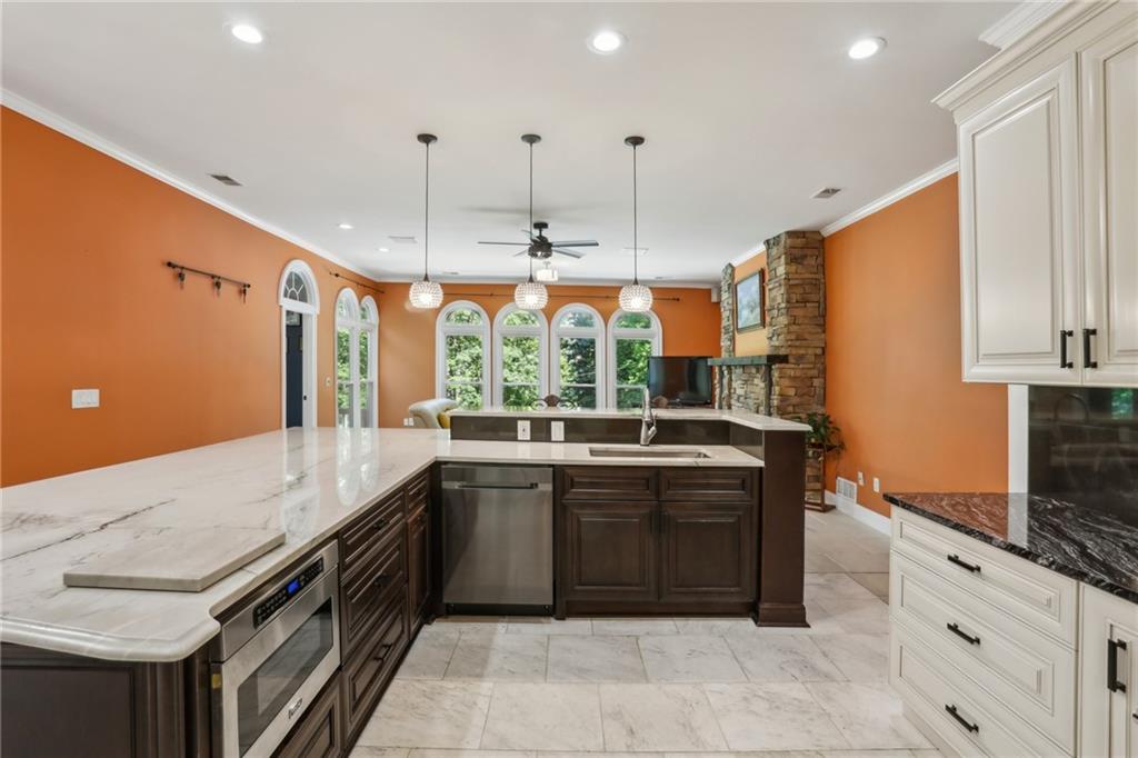 Atlanta Country Club - Residential