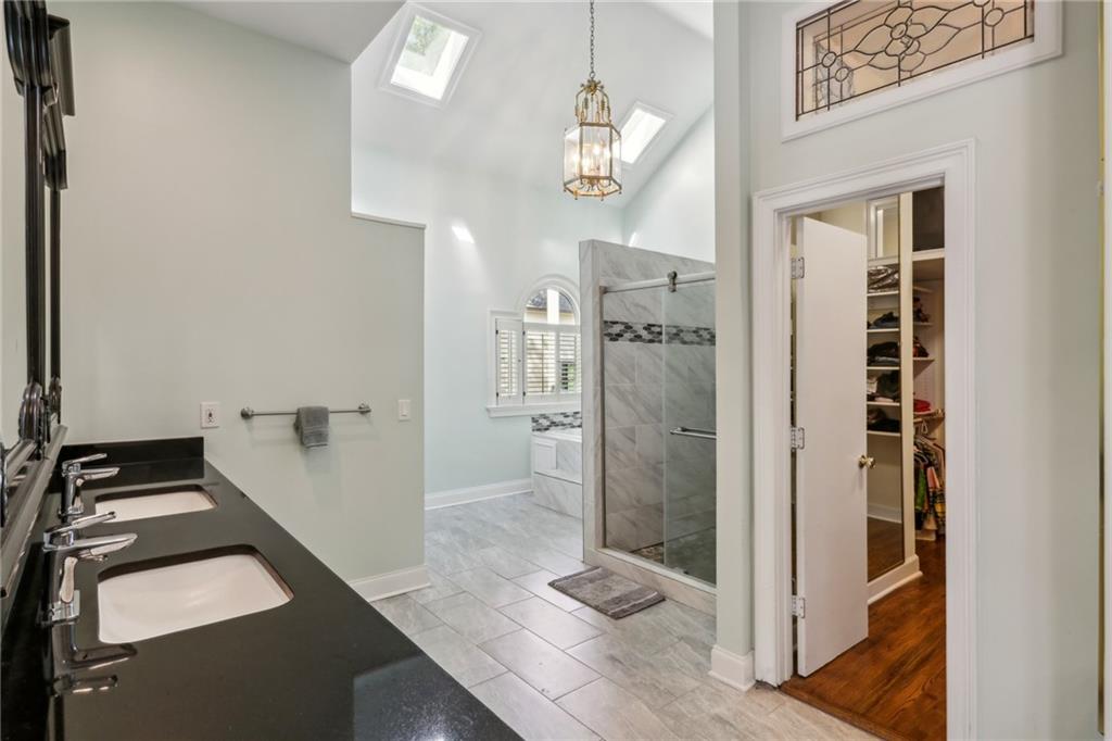 Atlanta Country Club - Residential