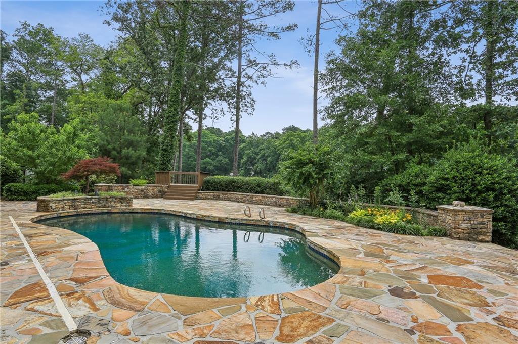 Atlanta Country Club - Residential