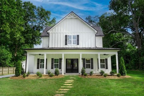61 Main Street Moreland GA 30259