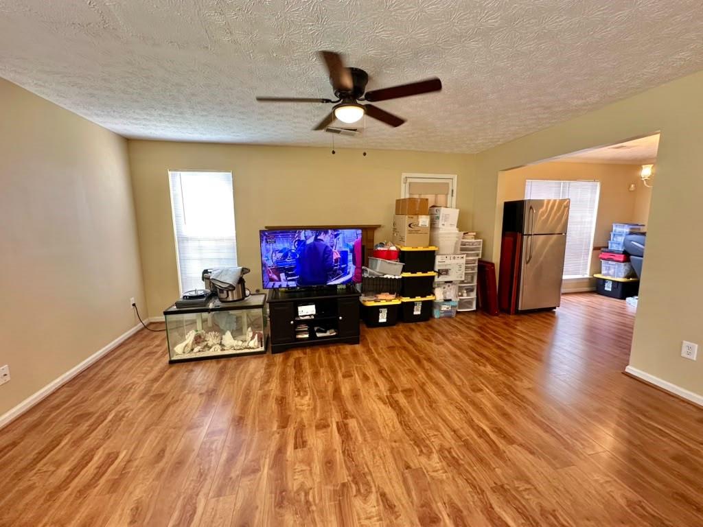 3404 Grovewood Lane