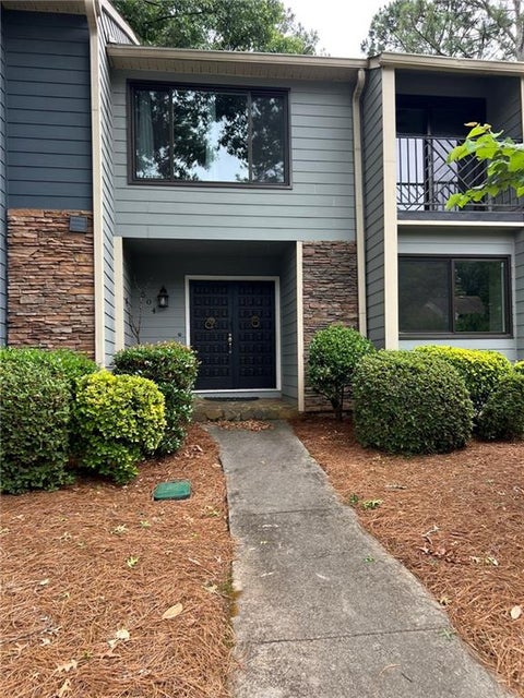 Condo For Sale - 504 Sutters Point #200<br/> Atlanta, GA 30328