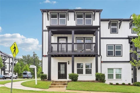 Townhouse For Sale - 1037 Knoxboro Lane<br/> Woodstock, GA 30188