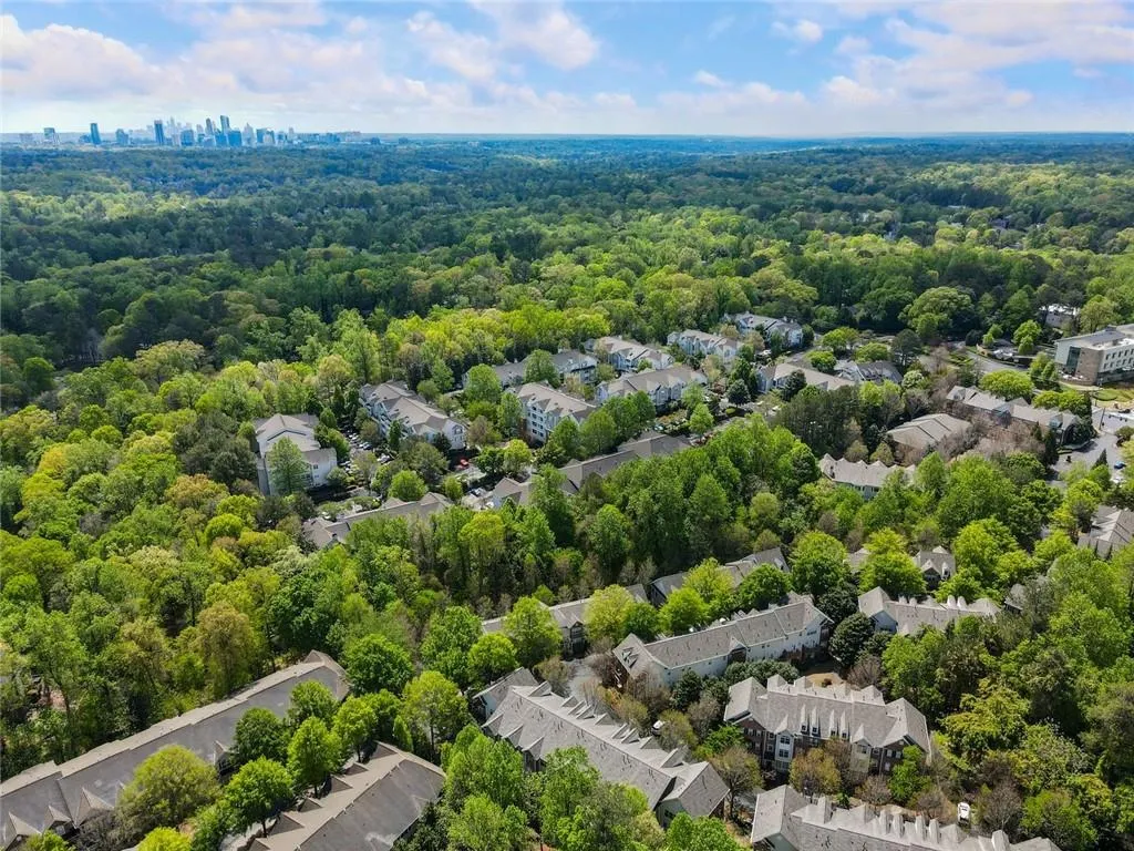 Atlanta, Georgia 30342, United States, 3 Bedrooms Bedrooms, ,3 BathroomsBathrooms,Residential,Active,112323