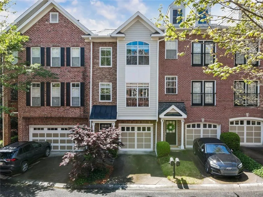 Atlanta, Georgia 30342, United States, 3 Bedrooms Bedrooms, ,3 BathroomsBathrooms,Residential,Active,112323