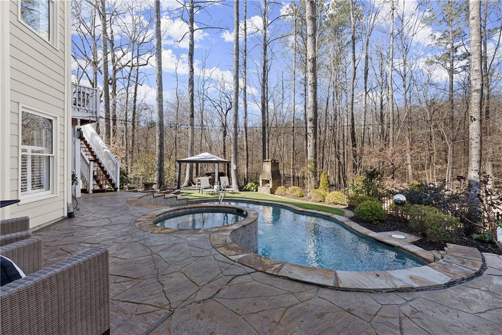 5495 Cottage Farm Road, Johns Creek, Georgia image 3