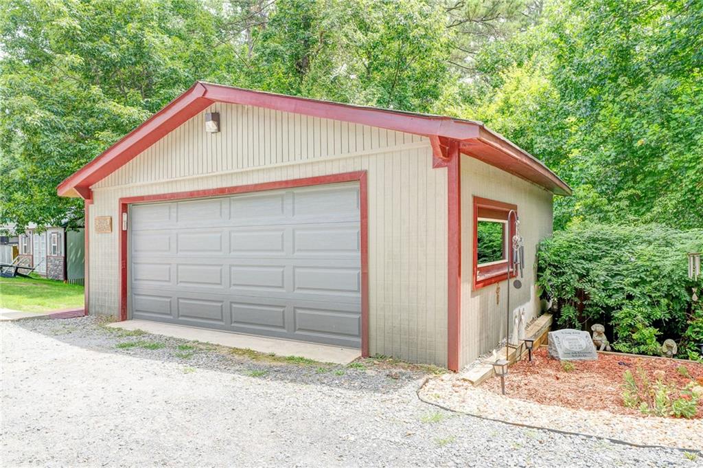 41 Summit Ridge Drive SE