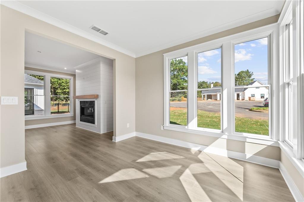 3580 Manor Court Drive