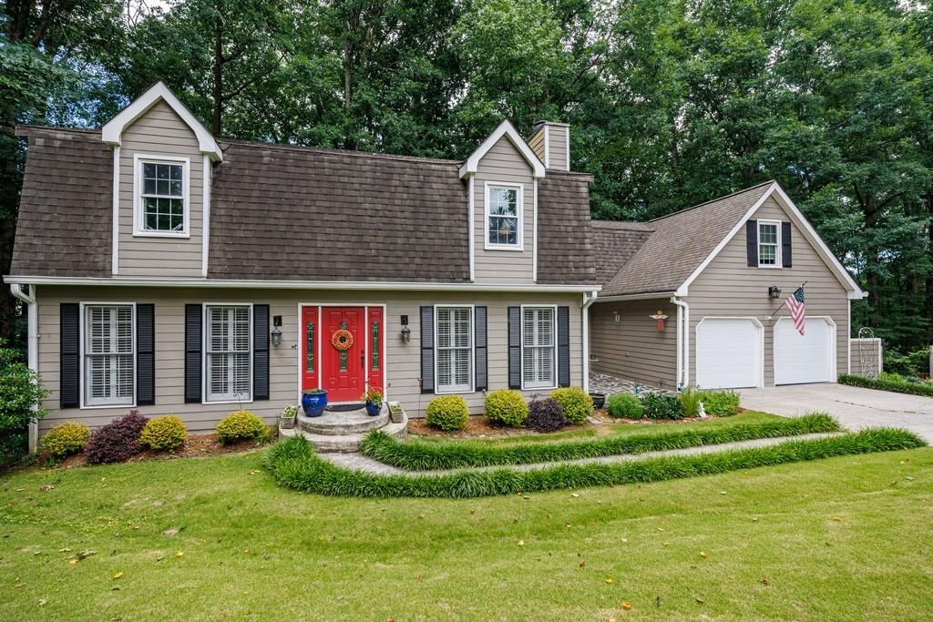 4002 Edgewood Court