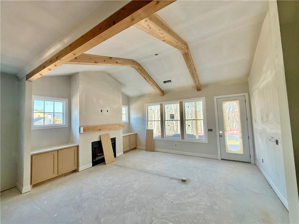 160 Cherokee Drive S