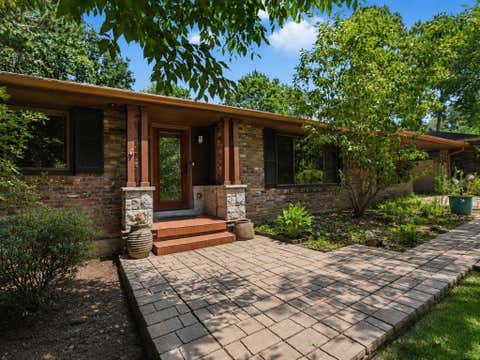 Photo of 1275 Blueberry Trail, Decatur, GA 30033 (MLS # 7813492)