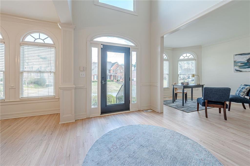 6270 Deerwoods Trail