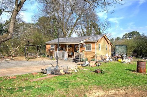 Homes For Sale - 46 Young Street<br/> Cartersville, GA 30120