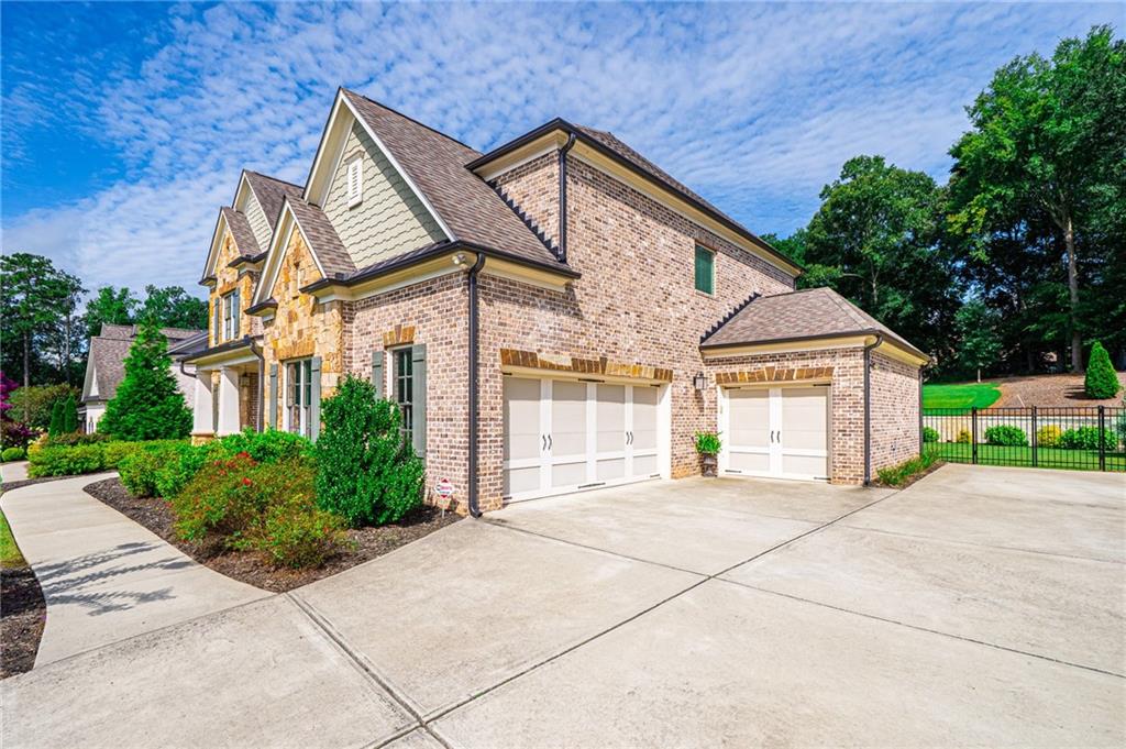 2440 Sunflower Drive