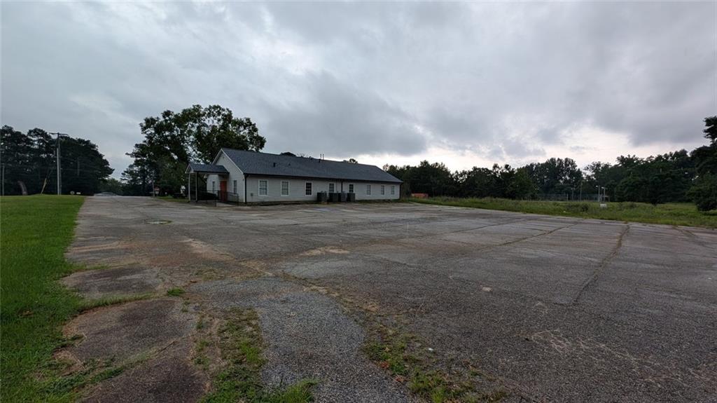 3955 Centerville Highway