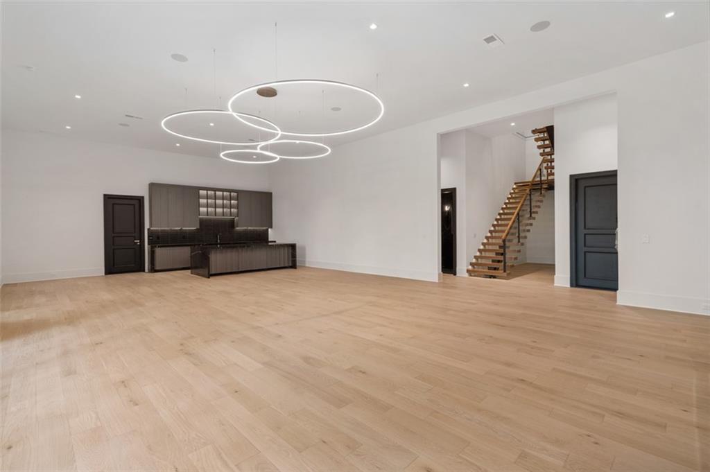 Echelon - Residential