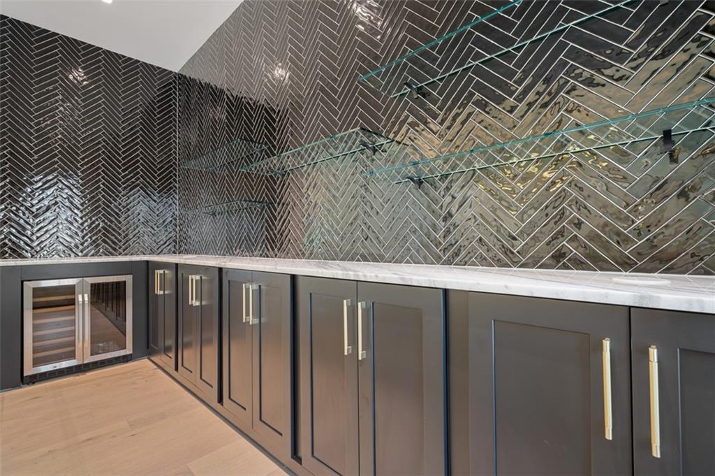 Echelon - Residential