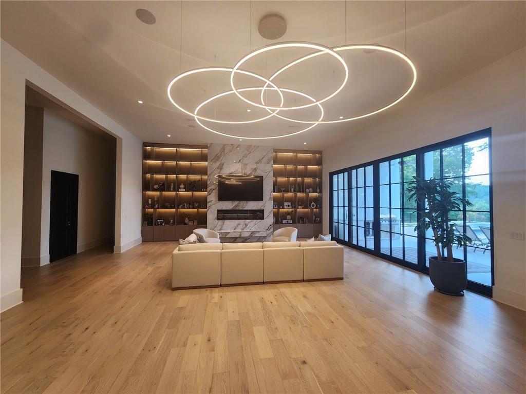Echelon - Residential