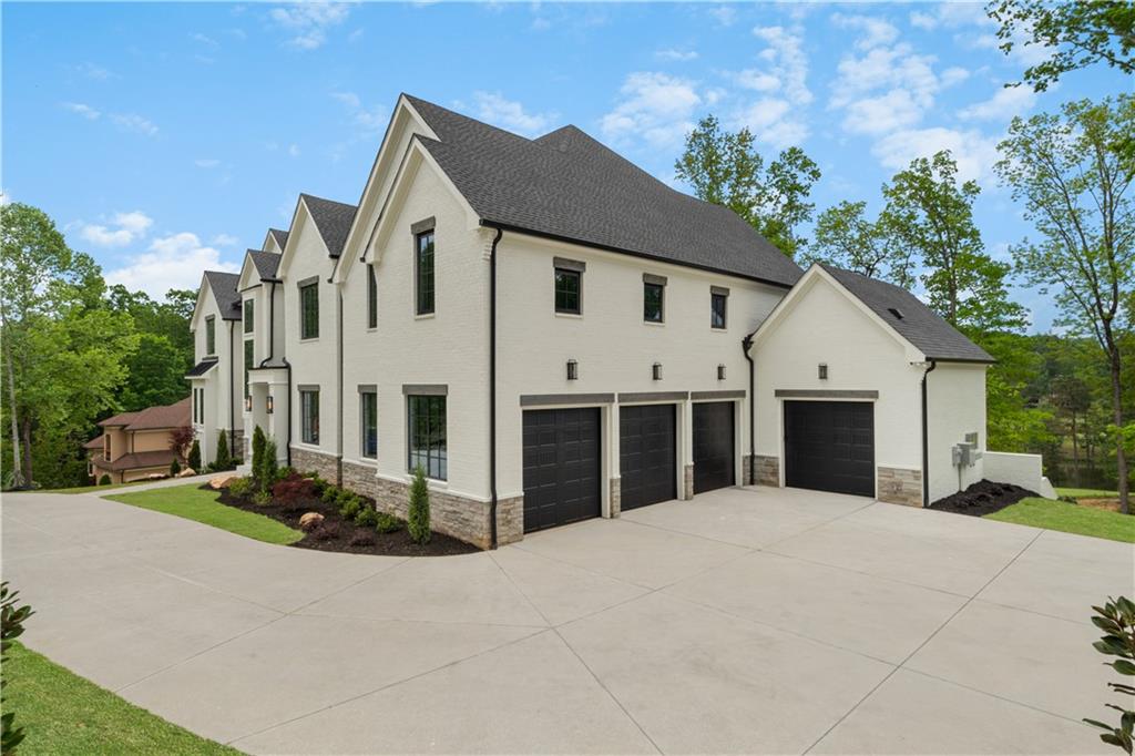Echelon - Residential