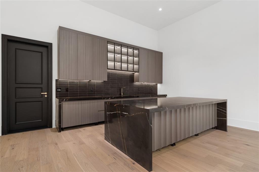 Echelon - Residential
