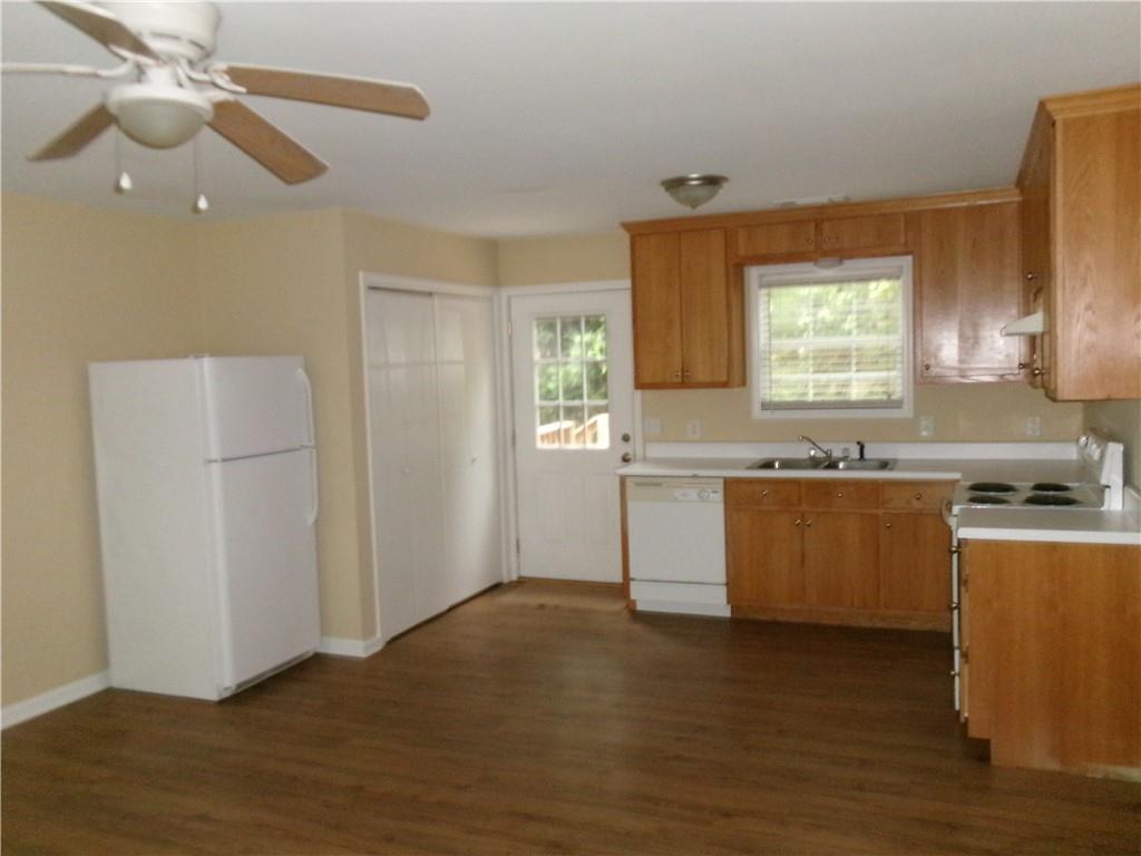 EAGLE CREEK SHORES - Residential