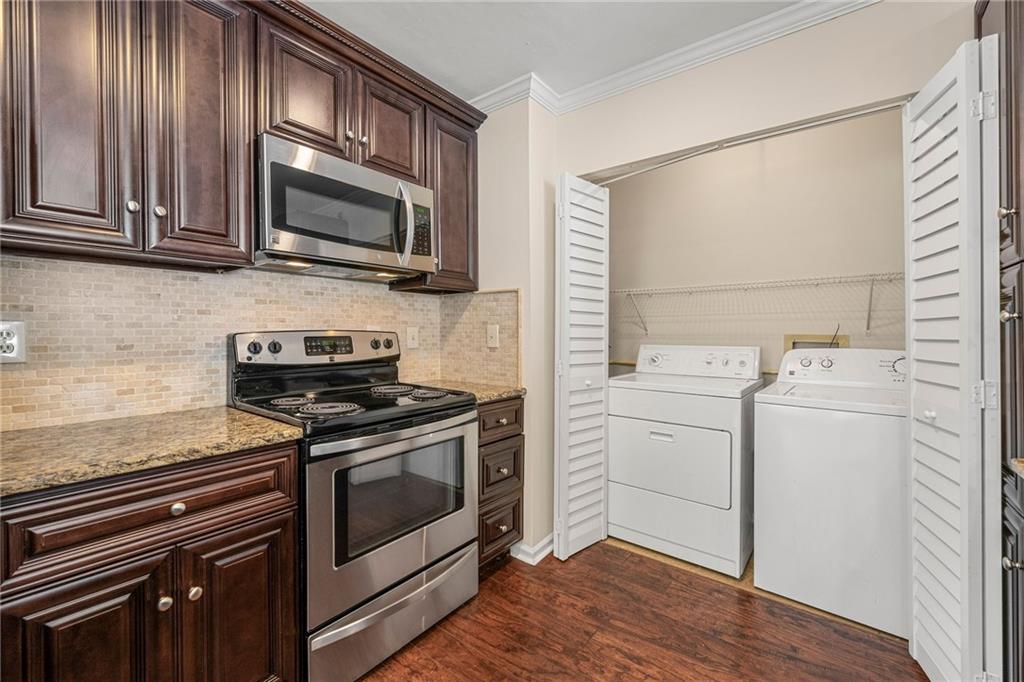 610 Mill Pond Drive, Smyrna, Georgia image 8