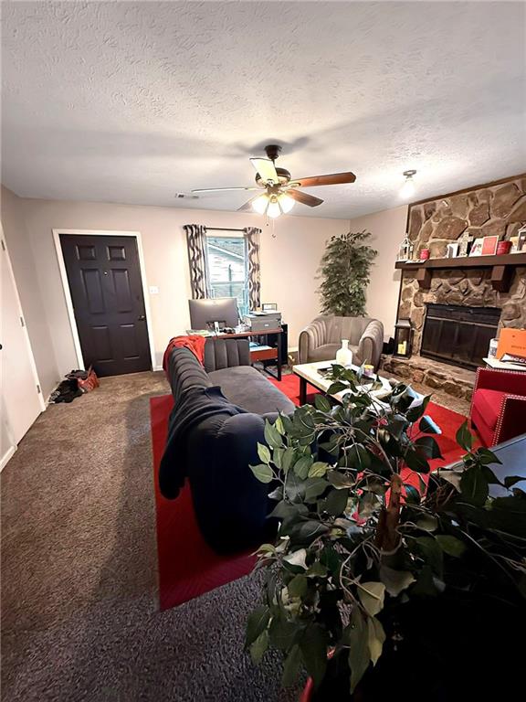 1448 S Diane Court SE