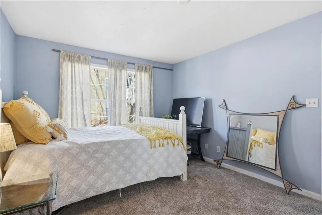 Marietta, Georgia 30067, United States, 3 Bedrooms Bedrooms, ,3 BathroomsBathrooms,Residential,Active,251845