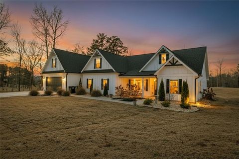 2520 Carlan Road Fairmount GA 30139