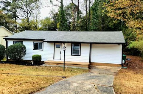 1489 Cedar Creek Lane Riverdale GA 30296