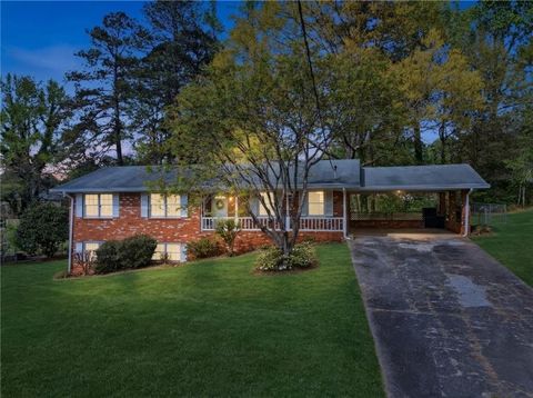 Homes For Sale - 391 Havilon Way<br/> Smyrna, GA 30082